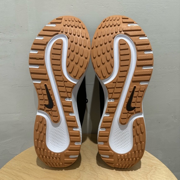 Nike React Escape Run Black Womens Size 11 - Picture 5 of 7